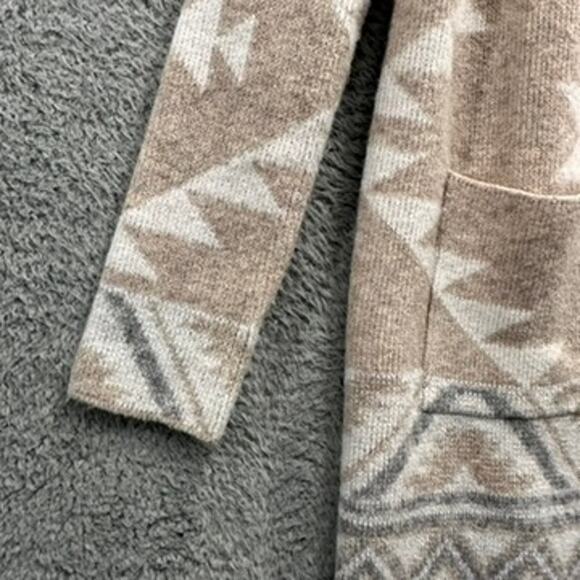 FRYE Women's Small Cardigan Open Front Southwest Pattern Comfortable Cozy Winter - Picture 4 of 10